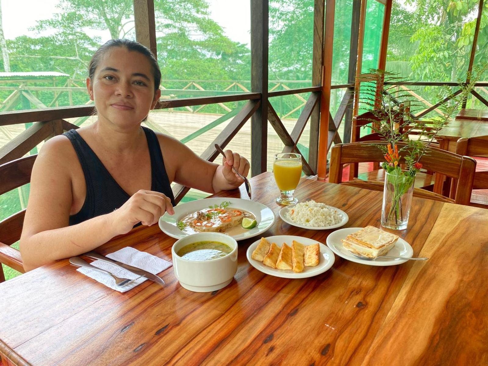 Amazon Acai Lodge Летисия Экстерьер фото